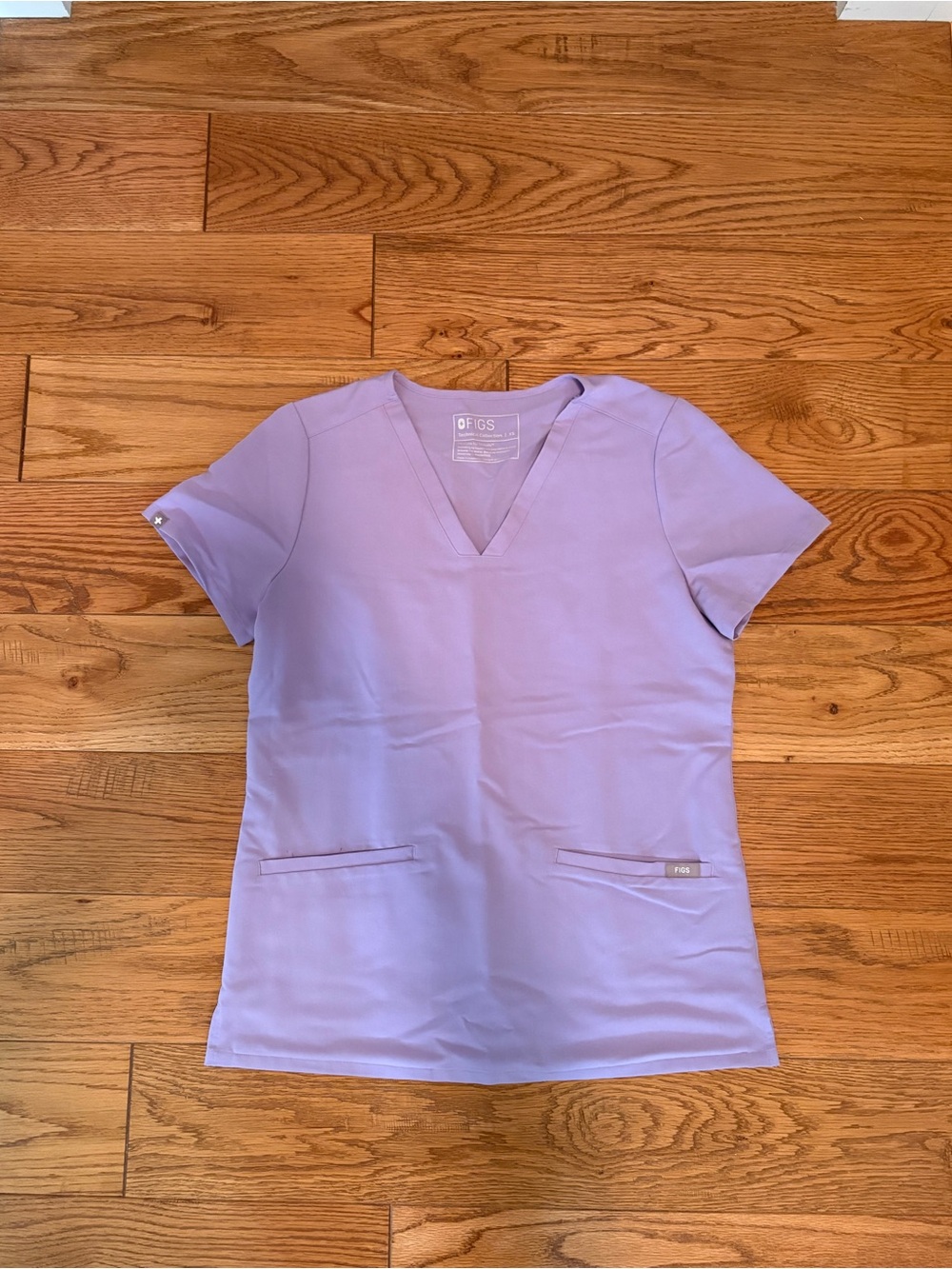 Women’s Figs Scrub Set (top and joggers)